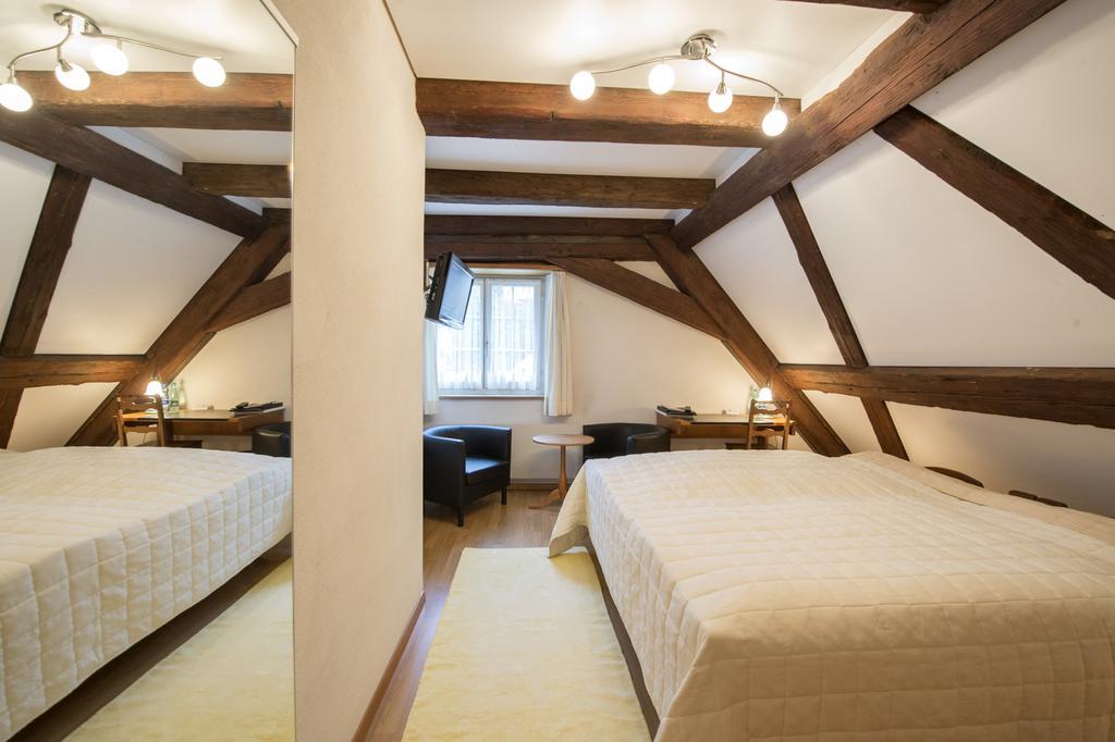 Landgasthof Ochsen Wölflinswil Kamer foto