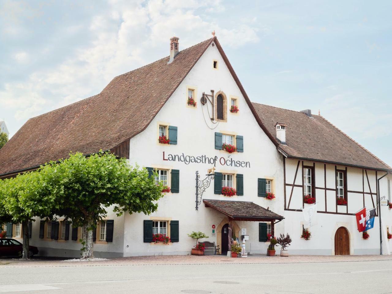 Landgasthof Ochsen Wölflinswil Buitenkant foto